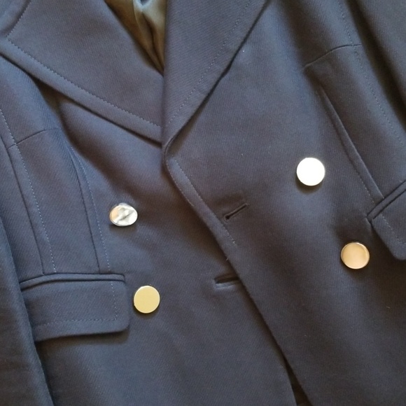 Blazer - Picture 3 of 5